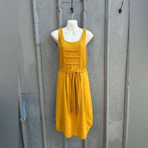 Cokluch Linen blend yellow sleeveless dress, size M - Picture 1 of 9
